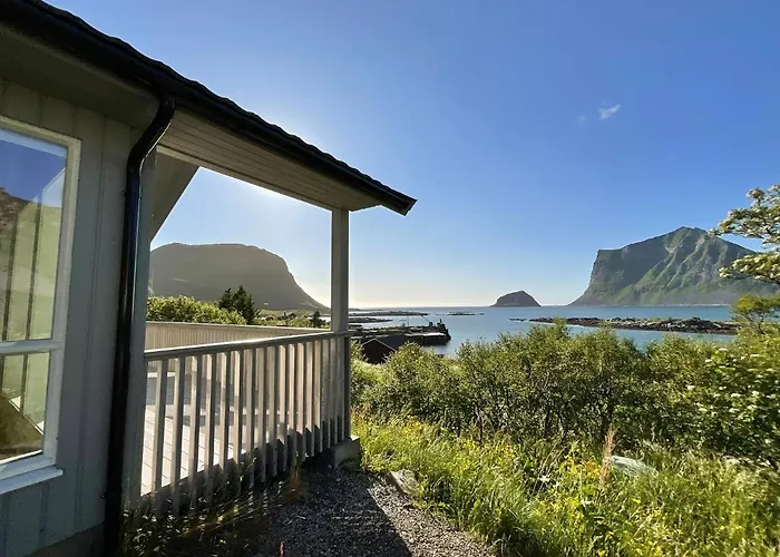 Mannen Panorama Lofoten Chalé *