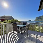 Alpehytte Mannen Panorama Lofoten